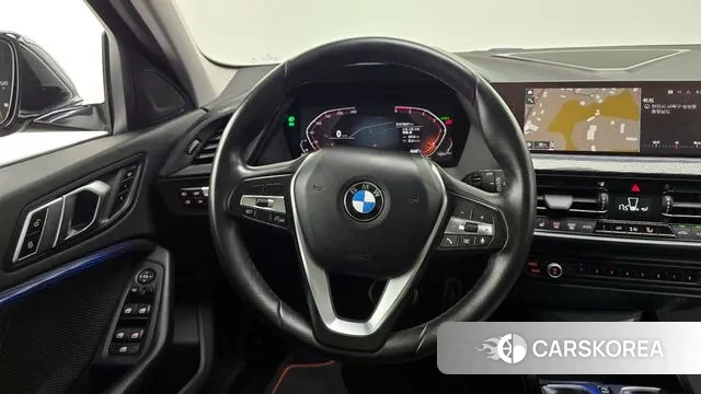 BMW 1 Series (F40) 2020 Черный из Кореи, фото 6