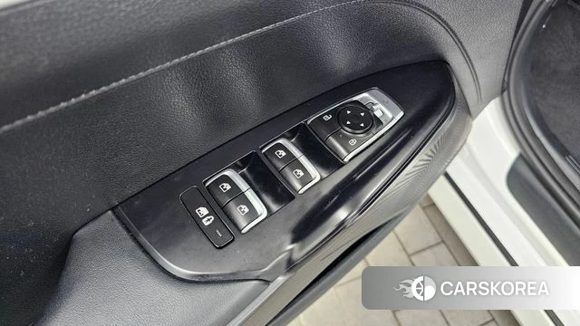 Kia K5 3rd generation 2022 Белый из Кореи, фото 6