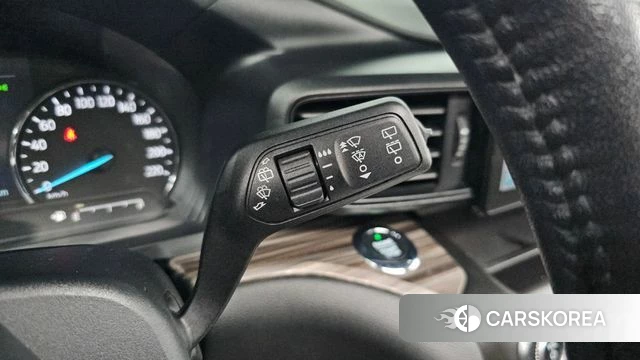 Ford Explorer 6th Generation 2020 Белый из Кореи, фото 6