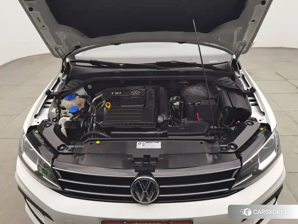 Volkswagen Sagitar 2018 Белый из Китая, фото 6