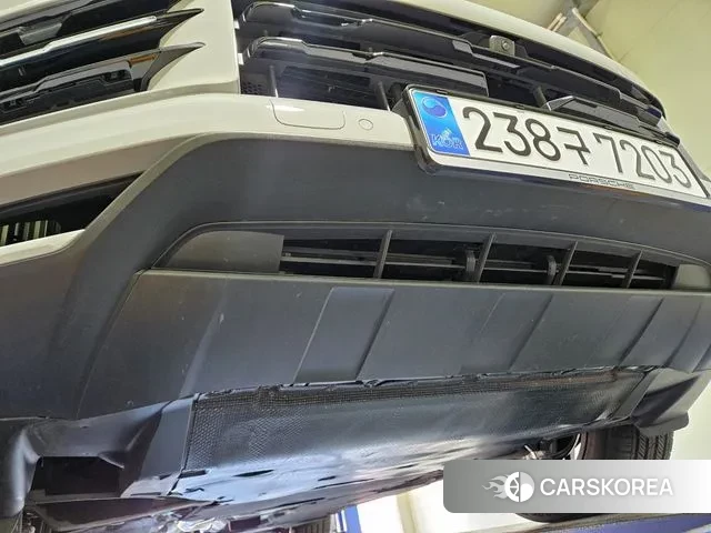 Porsche Cayenne (PO536) 2023 Жемчужный цвет из Кореи, фото 6