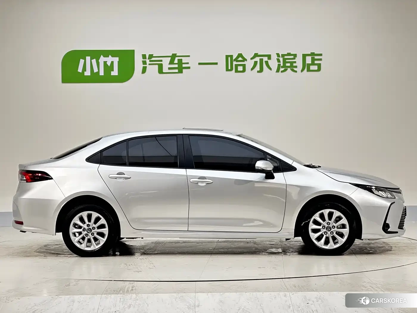 Toyota Corolla 2023 Silver/gray из Китая, фото 6