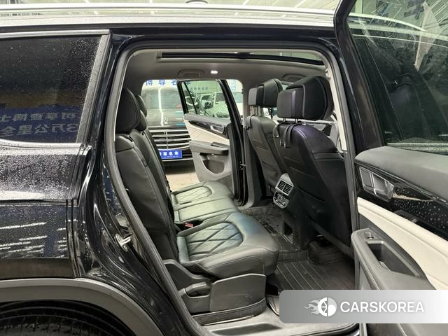 Volkswagen Tourang 2024 Черный из Китая, фото 6