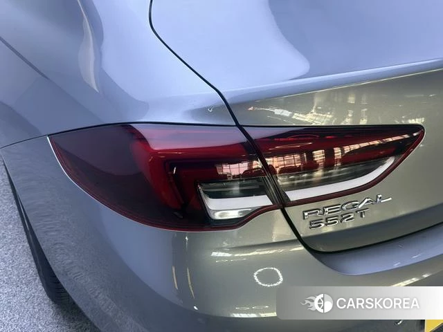 Buick Regal 2023 Серебристо-серый из Китая, фото 6