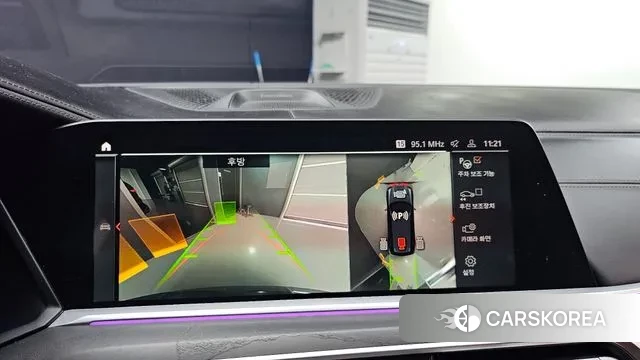 BMW X7 (G07) 2021 Черный из Кореи, фото 6