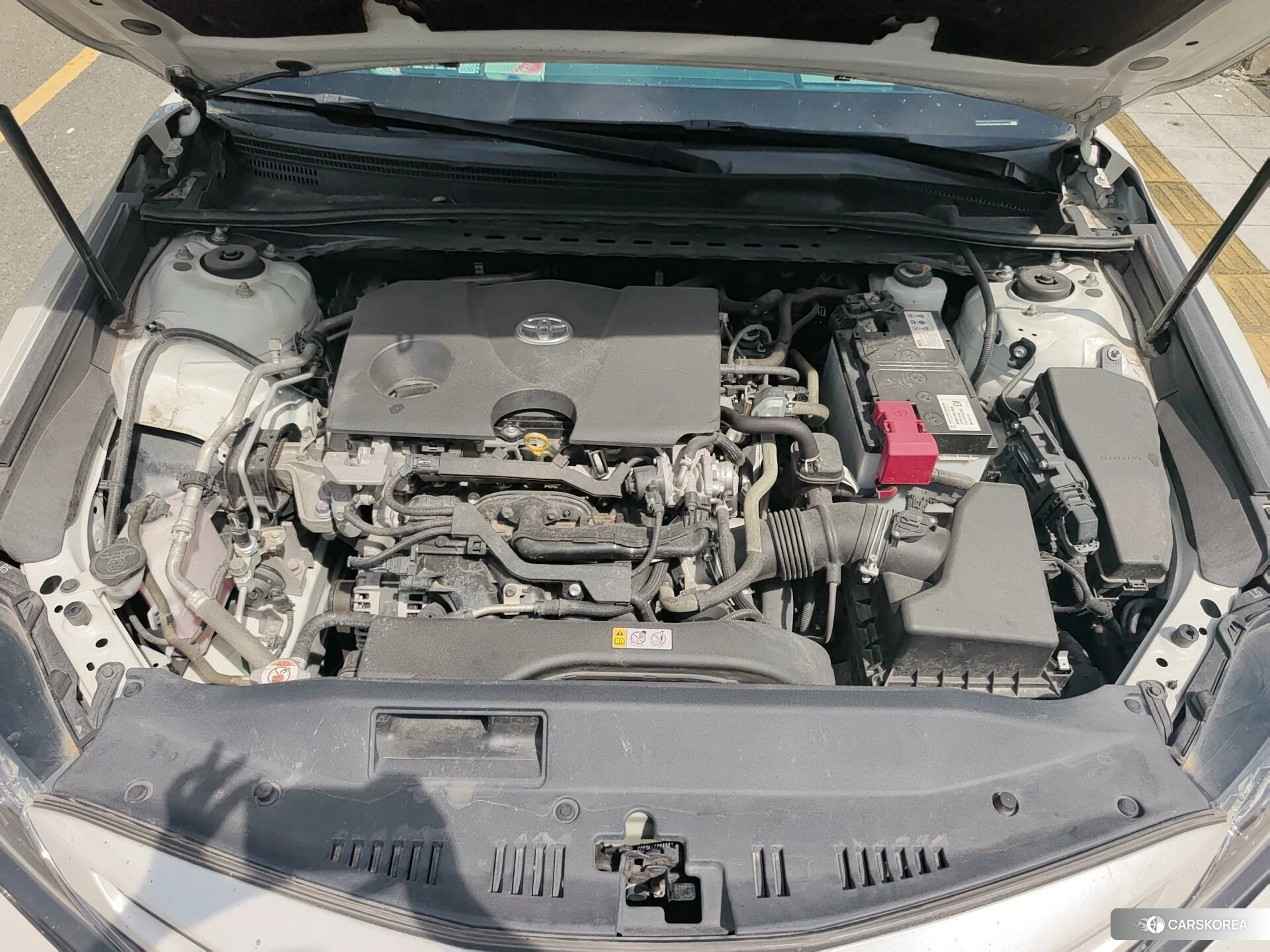 Toyota Camry 2022 Белый из Китая, фото 6