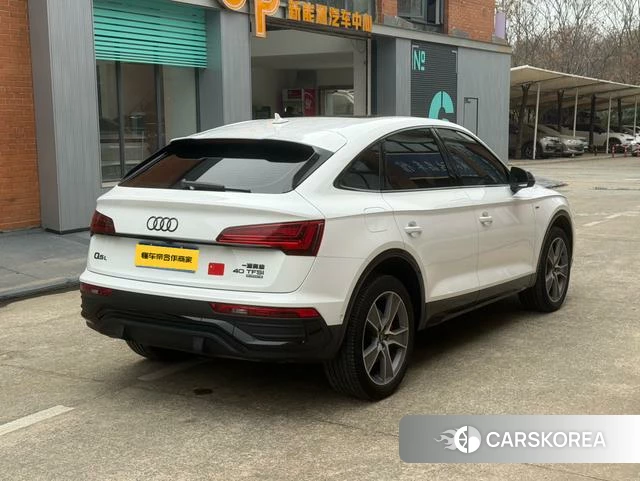 Audi Q5L Sportback 2024 Белый из Китая, фото 6