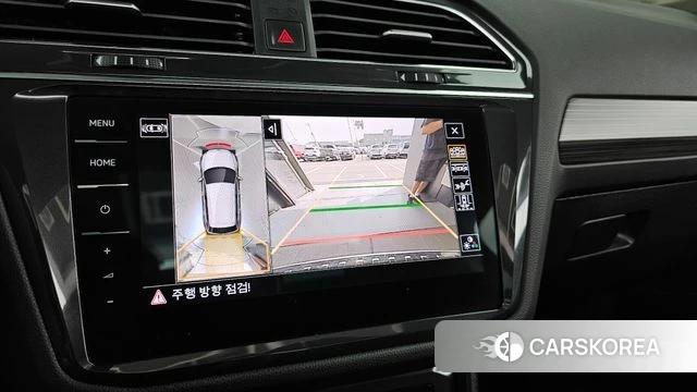 Volkswagen Tiguan Allspace 2023 Белый из Кореи, фото 6