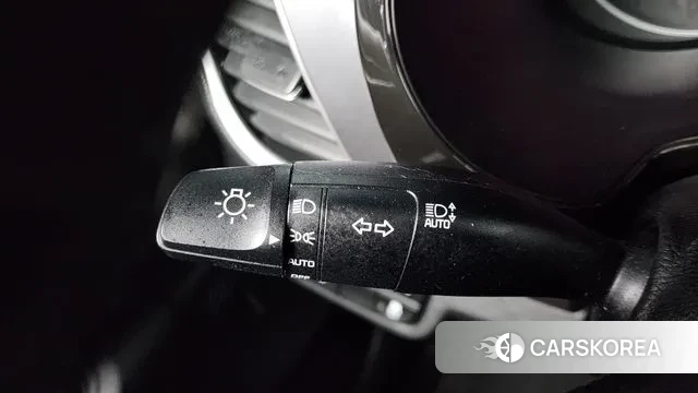 Kia Seltos 2021 Серебристо-серый из Кореи, фото 6