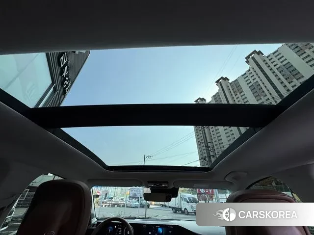 Hyundai Grandeur Hybrid (GN7) 2023 Белый из Кореи, фото 6