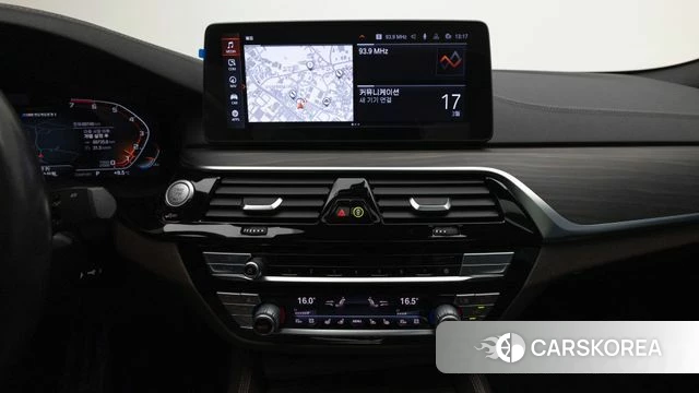 BMW 5 Series (G30) 2021 Серый из Кореи, фото 6