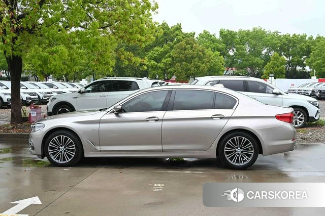 BMW 5 series 2018 Шампань из Китая, фото 6