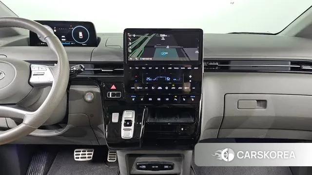 Hyundai Staria 2023 Белый из Кореи, фото 6