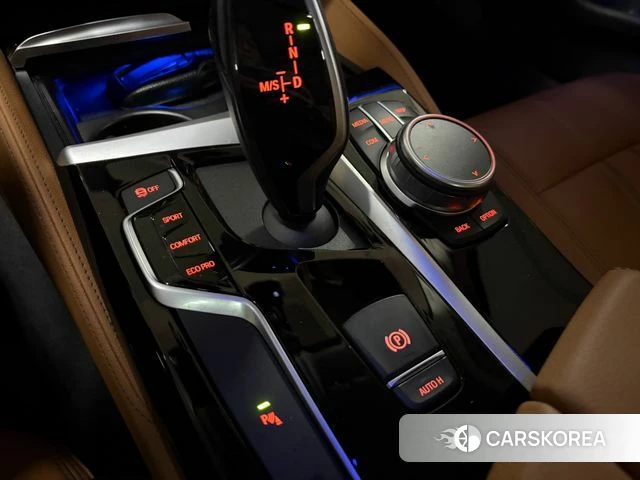 BMW 5 Series (G30) 2020 Синий из Кореи, фото 6