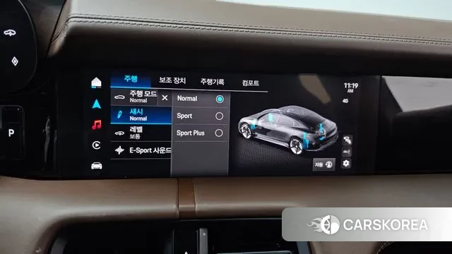 Porsche Taycan 2024 Серебристо-серый из Кореи, фото 6