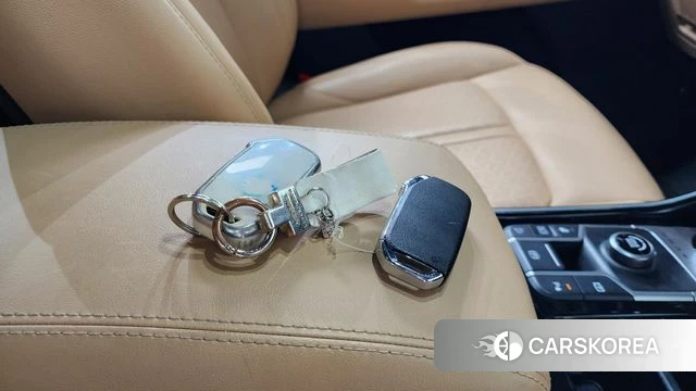 Kia Sorento 4th Generation 2023 Белый из Кореи, фото 6
