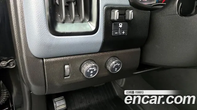 Chevrolet (GM Daewoo) Real New Colorado 2022 Черный из Кореи, фото 6