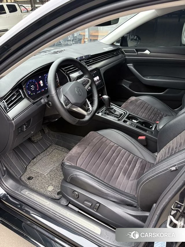 Volkswagen Magotan 2022 Черный из Китая, фото 6