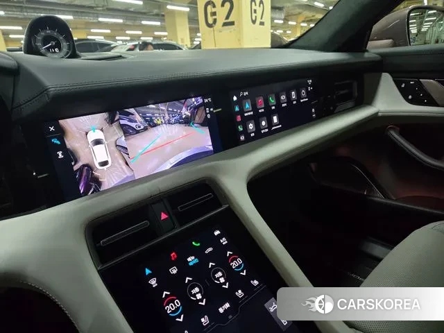 Porsche Taycan 2023 Розовый из Кореи, фото 6