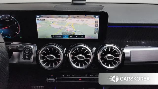 Mercedes-Benz GLB-Class X247 2021 Белый из Кореи, фото 6