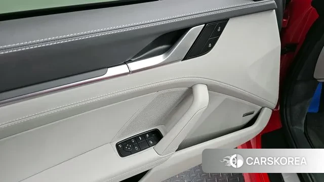 Porsche 911(992) 2024 Красный из Кореи, фото 6