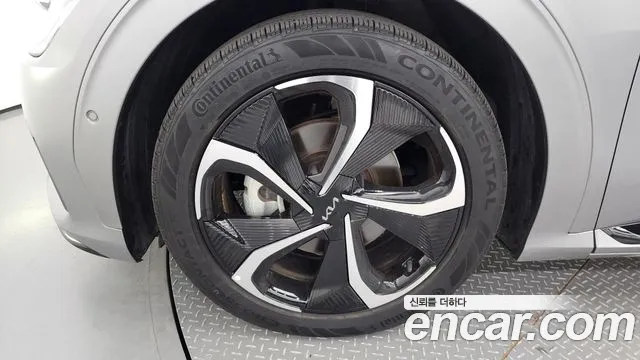 Kia EV6 2022 Серый из Кореи, фото 6