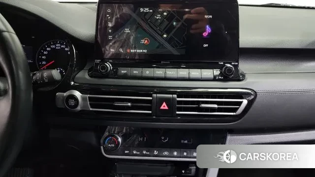 Kia Seltos 2022 Белый из Кореи, фото 6