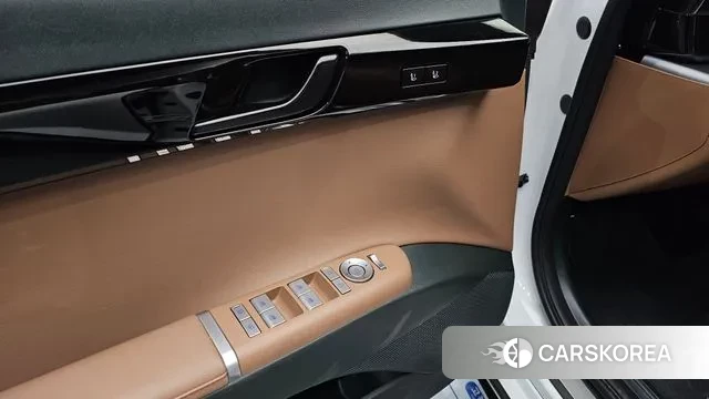 Hyundai Grandeur (GN7) 2023 Белый из Кореи, фото 6