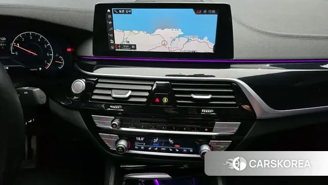 BMW 5 Series (G30) 2019 Серый из Кореи, фото 6