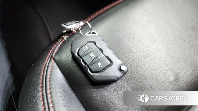 Jeep Wrangler (JL) 2021 Красный из Кореи, фото 6