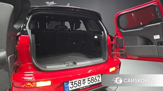 Mini Cooper S Clubman 2023 Красный из Кореи, фото 6