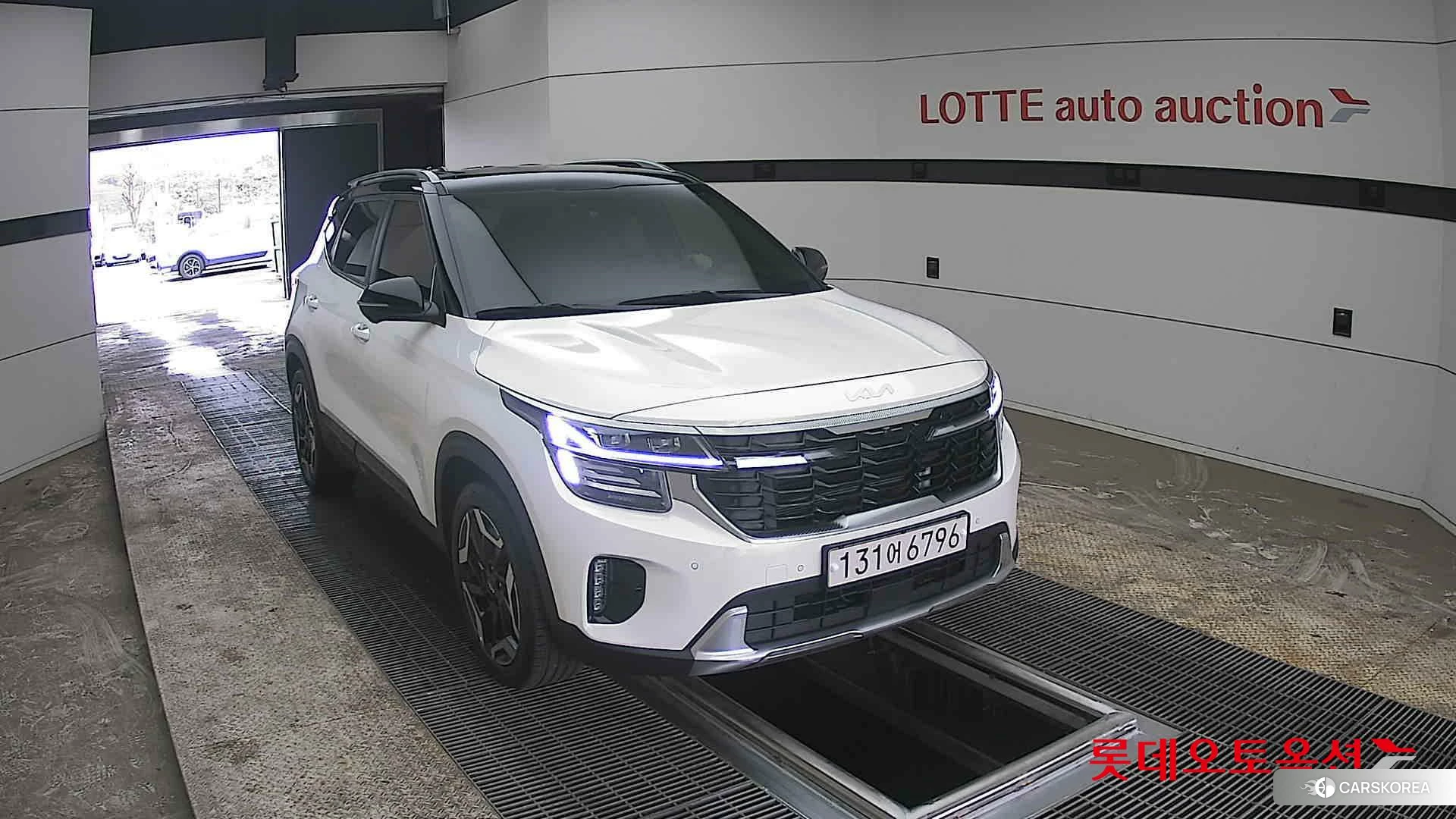 Kia Seltos 2025 Белый из Кореи, фото 6