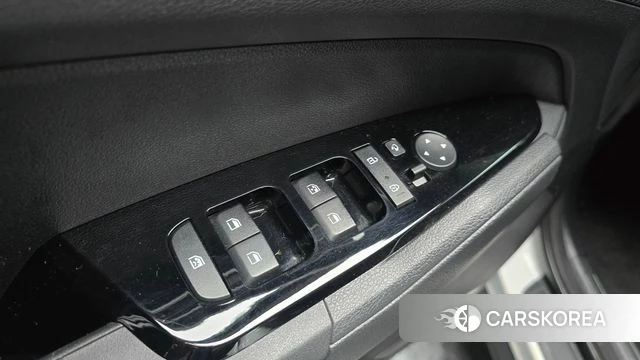Kia Sportage 5th Generation 2024 Белый из Кореи, фото 6