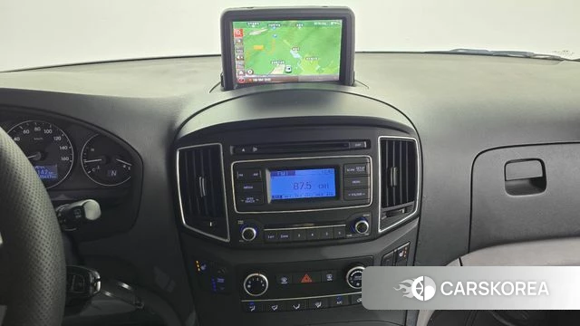 Hyundai The New Grand Starex 2018 Серебристо-серый из Кореи, фото 6