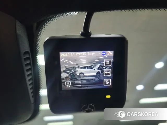 Mercedes-Benz E-Class W213 2023 Черный из Кореи, фото 6