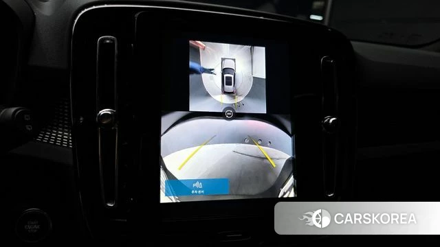 Volvo XC40 2025 Черный из Кореи, фото 6