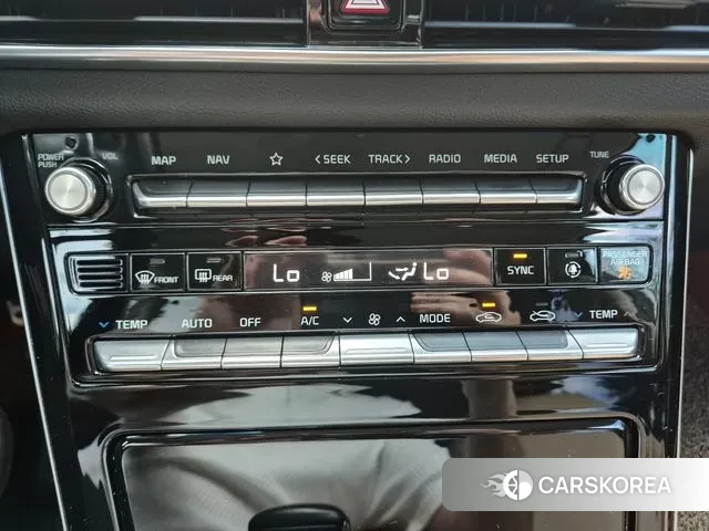 Kia K7 Premier 2019 Белый из Кореи, фото 6