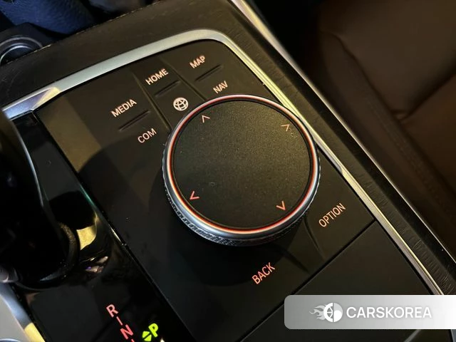 BMW 3 Series (G20) 2019 Белый из Кореи, фото 6