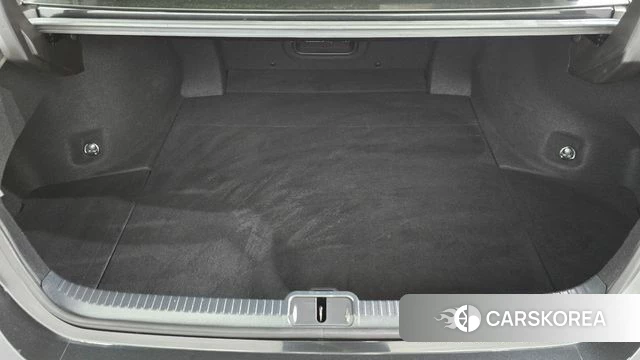 Lexus ES300h 7th generation 2024 Черный из Кореи, фото 6