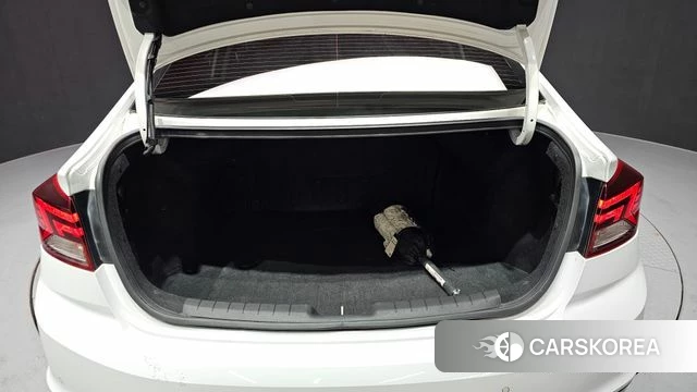 Hyundai The New Avante AD 2019 Белый из Кореи, фото 6