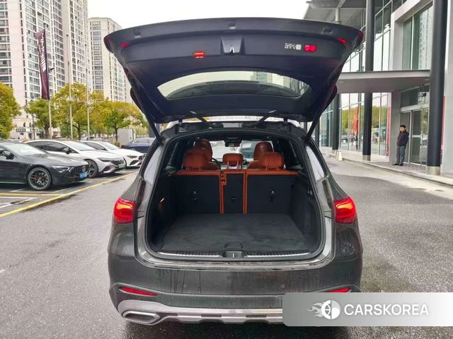 Mercedes-Benz GLC 2024 Темно-серый из Китая, фото 6