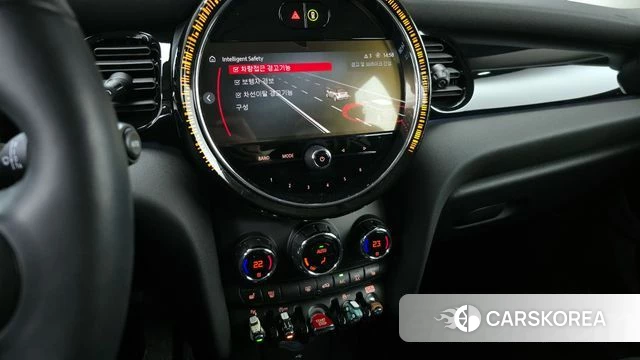 Mini Cooper 2023 Белый из Кореи, фото 6