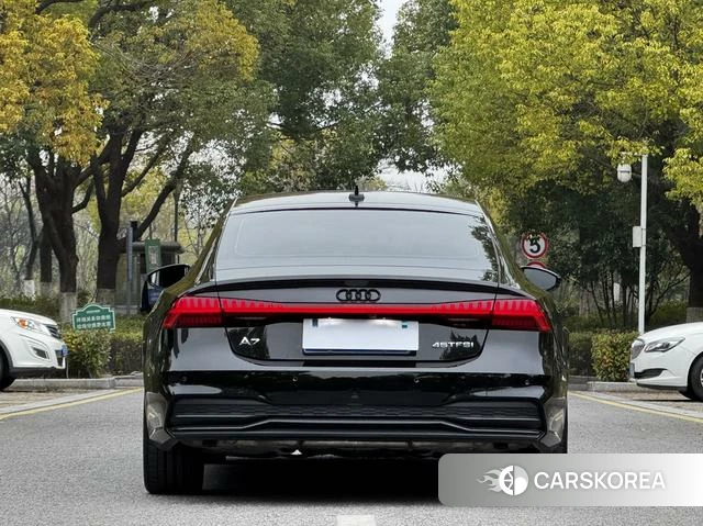 Audi A7 2024 Черный из Китая, фото 6