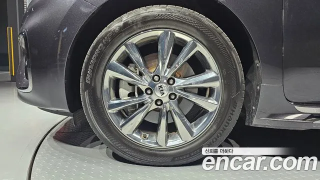 Kia The New Carnival id 2659782 из Кореи 6