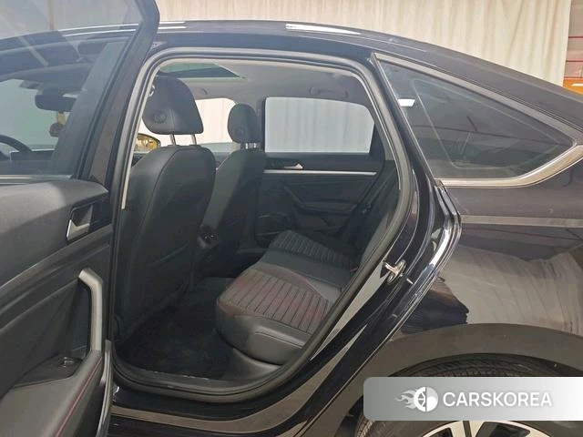 Volkswagen Lavida 2024 Черный из Китая, фото 6