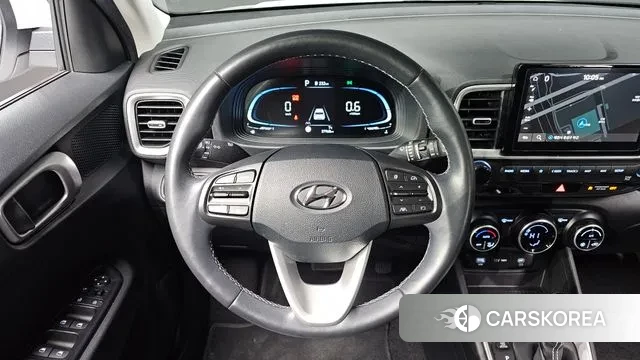 Hyundai Venue 2023 Белый из Кореи, фото 6