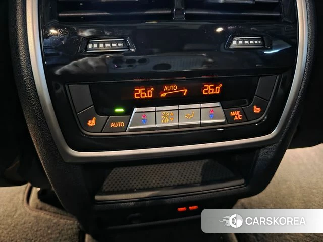 BMW X5 (G05) 2025 Цвет тростника из Кореи, фото 6