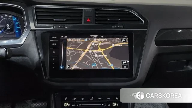 Volkswagen Tiguan second Generation 2023 Белый из Кореи, фото 6