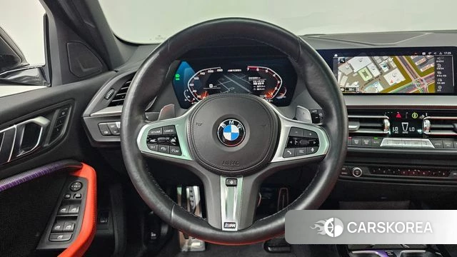 BMW 1 Series (F40) 2023 Черный из Кореи, фото 6