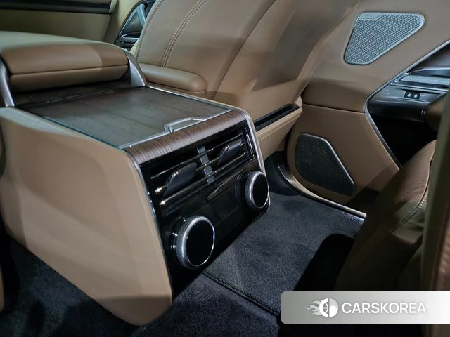 Land Rover Range Rover 5th Generation 2023 Черный из Кореи, фото 6